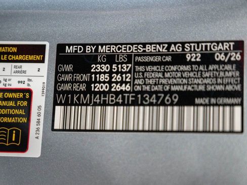 New 2026 Mercedes-Benz CLE 300 4MATIC Coupe image 35
