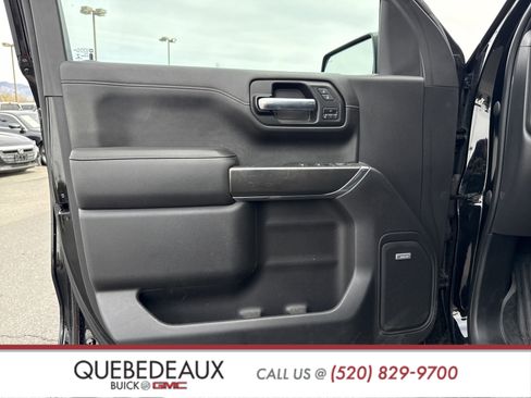Used 2022 GMC Sierra 1500 AT4 w/ AT4 Premium Package image 13