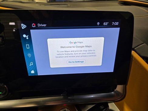 Used 2024 Chevrolet Corvette Stingray Preferred Cpe w/ Z51 Performance Package image 16