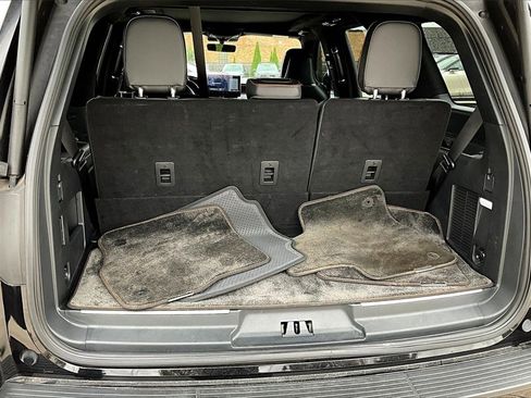 Used 2023 Lincoln Navigator Black Label image 34