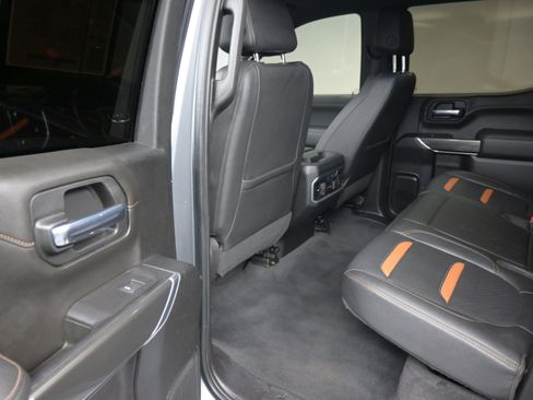 Used 2021 GMC Sierra 1500 AT4 image 17