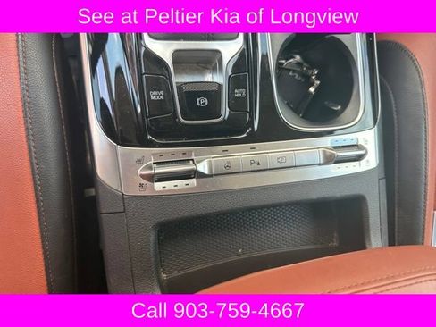 Used 2022 Kia Carnival SX Prestige FWD image 12