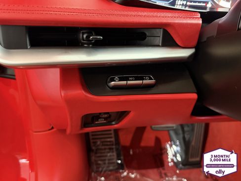 Used 2023 Chevrolet Corvette Z06 RWD image 15
