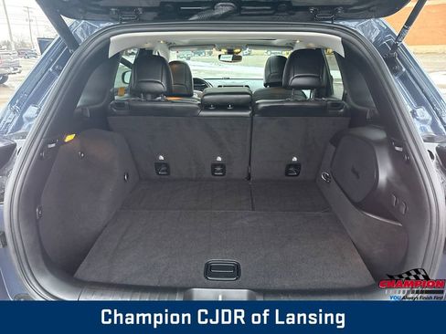 Used 2021 Jeep Cherokee Limited w/ Elite Package image 26