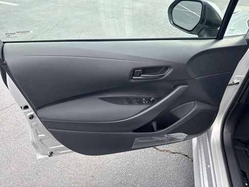 New 2025 Toyota Corolla LE image 22