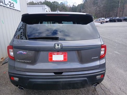 Used 2021 Honda Passport Sport image 4