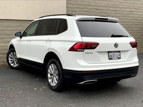 Used 2019 Volkswagen Tiguan S w/ Driver Assistance Package FWD image 10