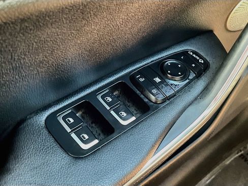 Used 2023 Kia Stinger GT-Line w/ Sun & Sound Package AWD/4WD image 18