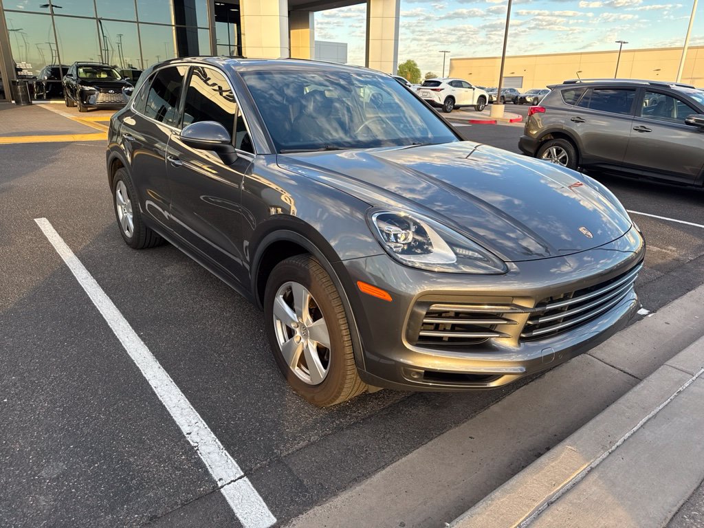 Used 2019 Porsche Cayenne AWD/4WD image 2