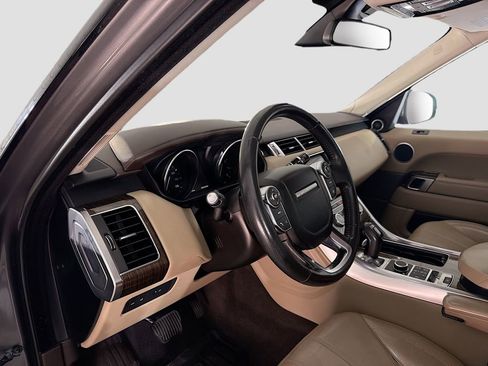 Used 2016 Land Rover Range Rover Sport HSE image 9