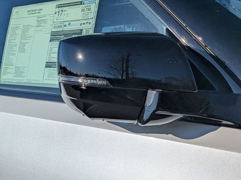 New 2026 INFINITI QX80 Autograph w/ Premium Cargo Package image 10