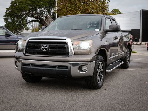 Used 2012 Toyota Tundra 4x4 Double Cab image 5
