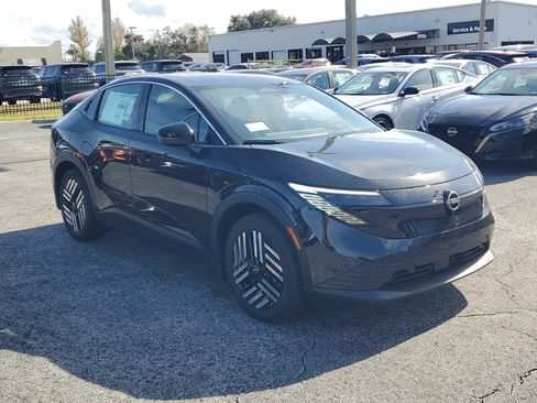 New 2026 Nissan Leaf SV+ image 3