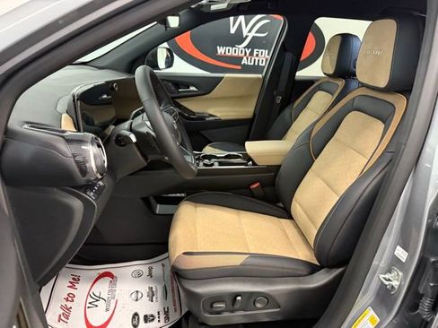 New 2026 Chevrolet Equinox ACTIV image 12