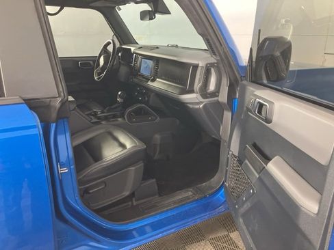 Used 2023 Ford Bronco Big Bend w/ Sasquatch Package image 16