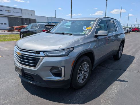 Used 2023 Chevrolet Traverse LT AWD/4WD image 4