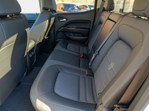 Used 2022 GMC Canyon AT4 image 26