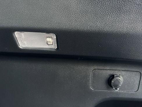 Used 2019 Toyota RAV4 XLE image 21