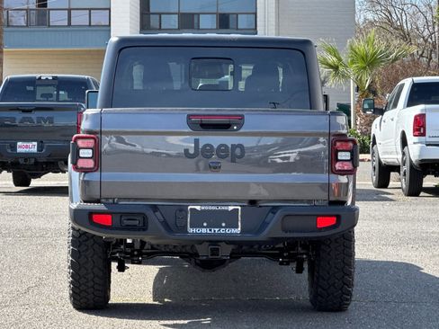 New 2026 Jeep Gladiator Sport image 4