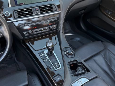 Used 2012 BMW 650i Convertible RWD image 33