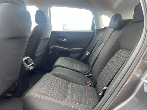 Used 2023 Honda HR-V LX image 10