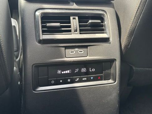 Certified 2024 MAZDA CX-90 3.3 Turbo w/ Preferred Plus AWD/4WD image 20