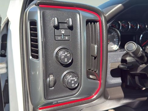 Used 2016 Chevrolet Silverado 1500 LT w/ LT Convenience Package AWD/4WD image 36