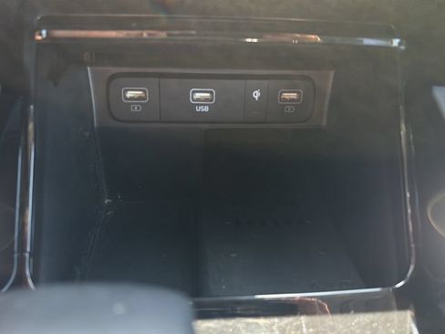 Used 2023 Kia Sorento SX AWD/4WD image 28