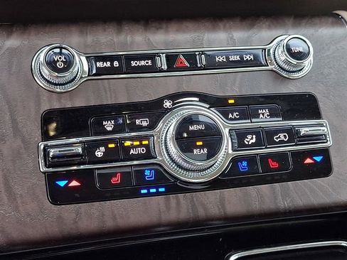 Certified 2022 Lincoln Aviator Reserve w/ Equipment Group 201A image 15