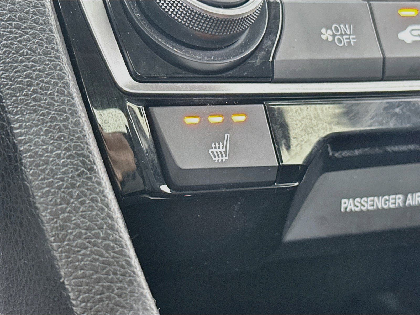 Used 2019 Honda Civic EX-L image 19