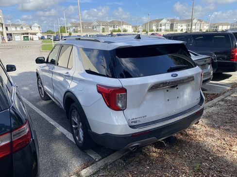 Used 2022 Ford Explorer Limited AWD/4WD image 20