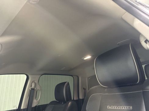 Used 2023 RAM 4500 Laramie AWD/4WD image 19