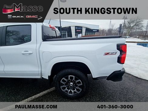 Used 2023 Chevrolet Colorado Z71 w/ Z71 Convenience Package 2 image 7