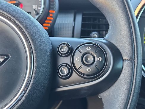 Used 2017 MINI Cooper Convertible image 22