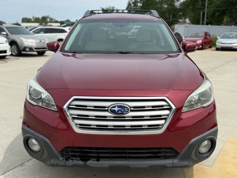 Used 2015 Subaru Outback 2.5i Premium image 3