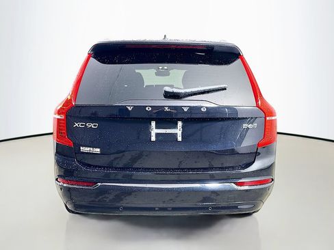 Used 2023 Volvo XC90 B6 Core w/ Climate Package AWD/4WD image 6