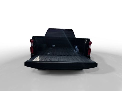Used 2022 Chevrolet Silverado 1500 RST w/ LPO, Blackout Package image 17