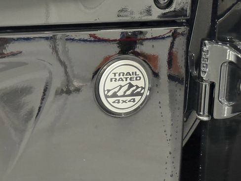 Used 2021 Jeep Wrangler Unlimited Sport image 42