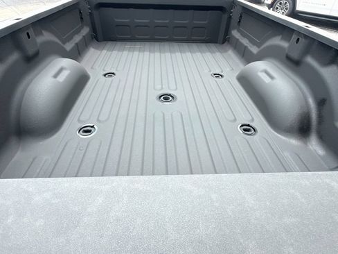 New 2026 RAM 3500 Big Horn AWD/4WD image 29