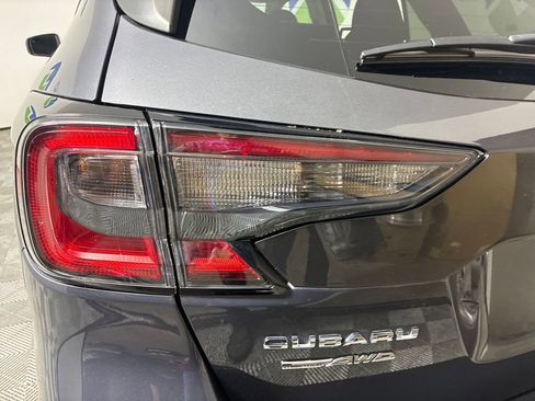 Used 2023 Subaru Outback Touring XT AWD/4WD image 8