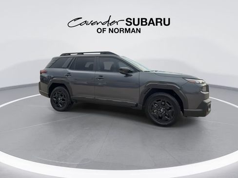 Used 2026 Subaru Outback Limited AWD/4WD image 2