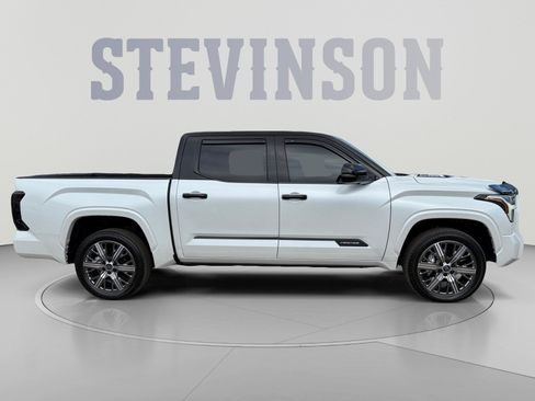 Used 2024 Toyota Tundra Capstone AWD/4WD image 6
