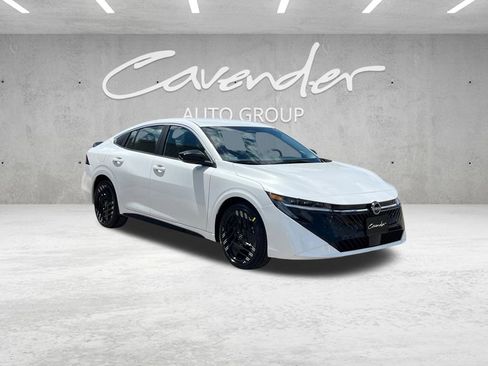 New 2026 Nissan Sentra SR image 2