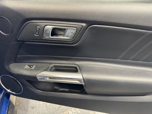 Used 2017 Ford Mustang GT Premium w/ GT Performance Package image 8