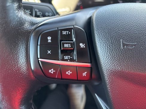 Used 2020 Ford Escape SEL image 28