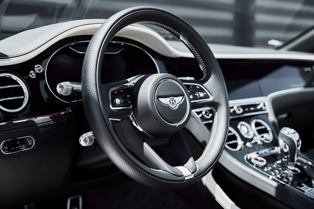 Used 2024 Bentley Continental GT Speed AWD/4WD image 36