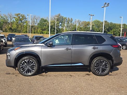 New 2026 Nissan Rogue Platinum w/ Platinum Premium Package image 4