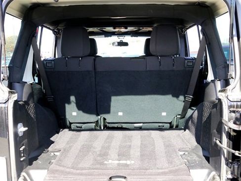 Used 2013 Jeep Wrangler Unlimited Sport w/ Connectivity Group image 28