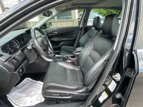 Used 2015 Honda Accord EX-L image 11