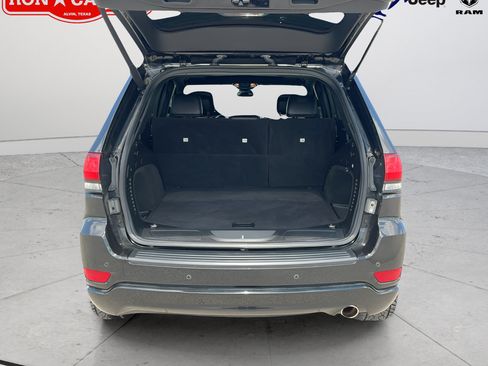 Used 2019 Jeep Grand Cherokee Altitude AWD/4WD image 21